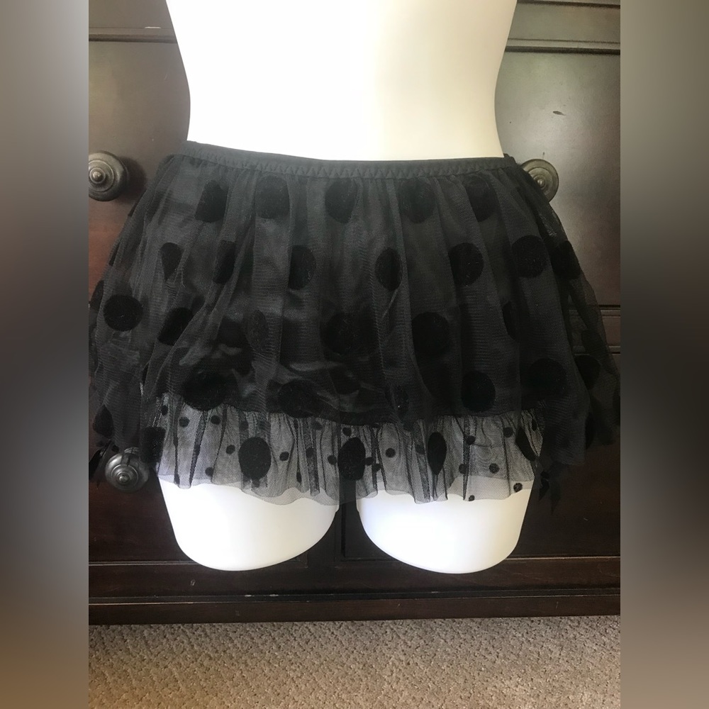 NWT Vintage Victoria’s Secret VS Polka Dot Garter Belt Tulle Skirt S Bow Sexy